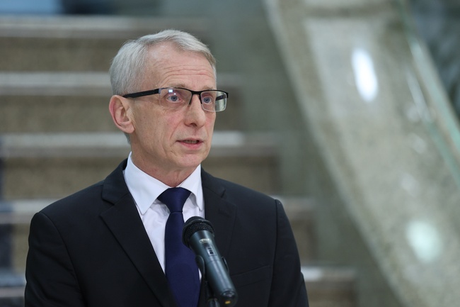 Leadership Meeting between CC-DB and GERB-UDF Should Take Place, PM Denkov Says