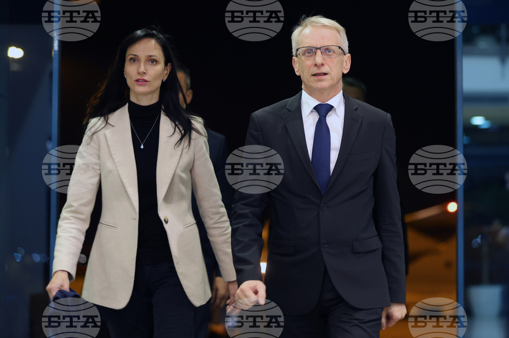 Николай Денков - Мария Габриел - брифинг