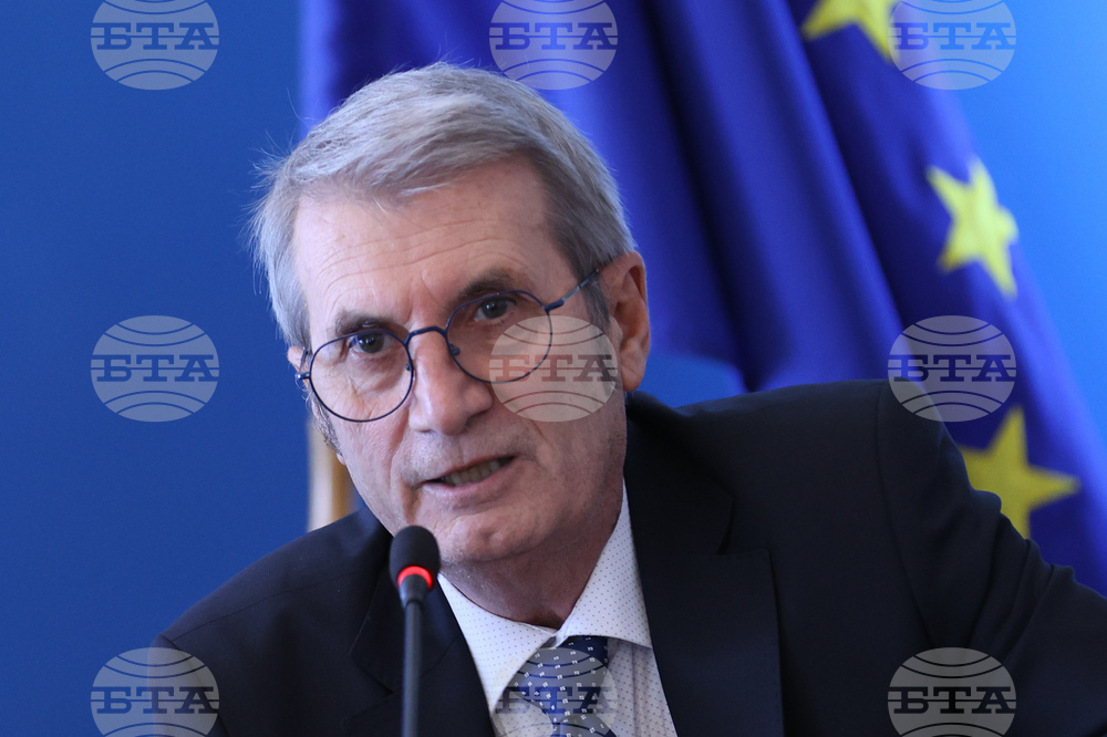 Bulgaria Must Fully Implement Electronic Prescriptions by End of 2024 - Health Minister Hinkov