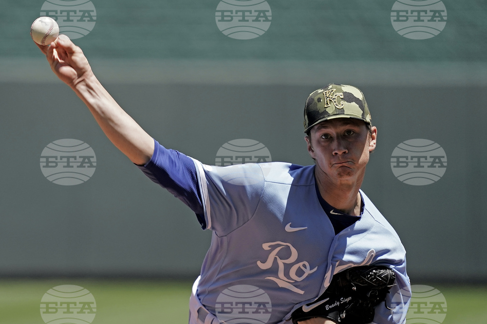 Twins Royals Baseball