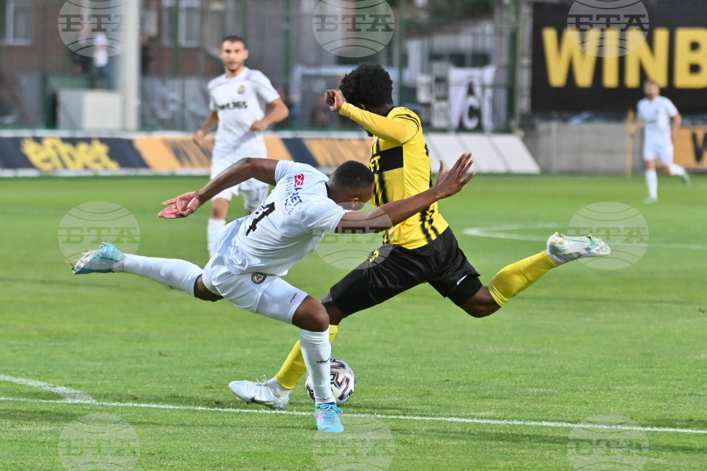 Пловдив - футбол - Ботев Пловдив - Славия