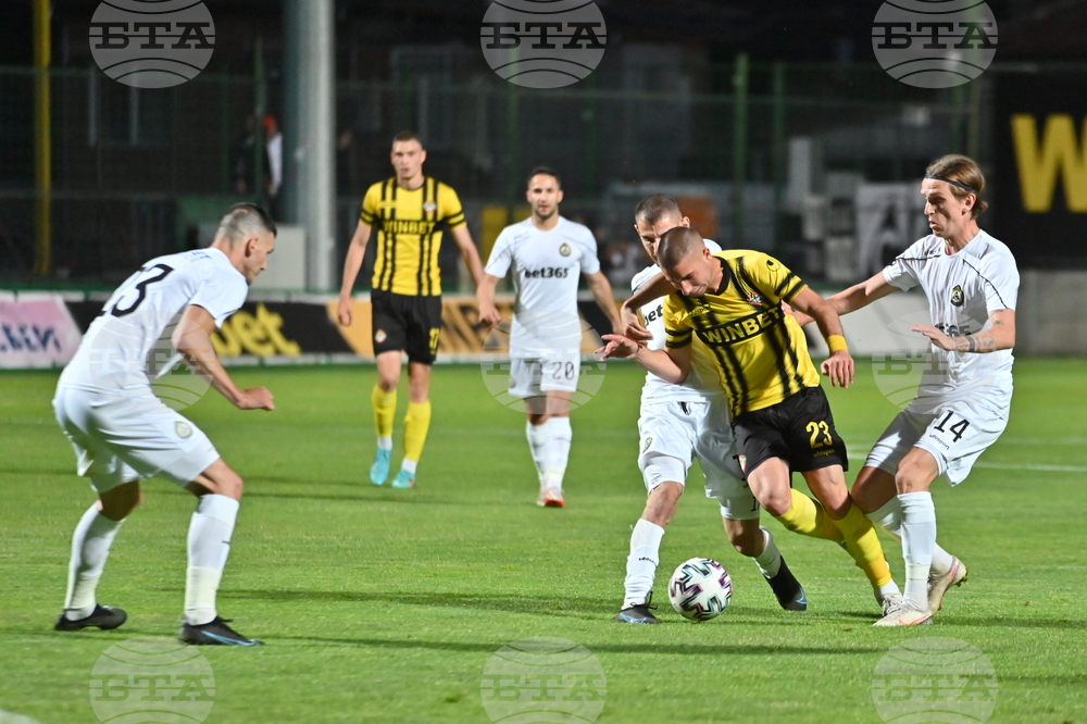 Пловдив - футбол - Ботев Пловдив - Славия