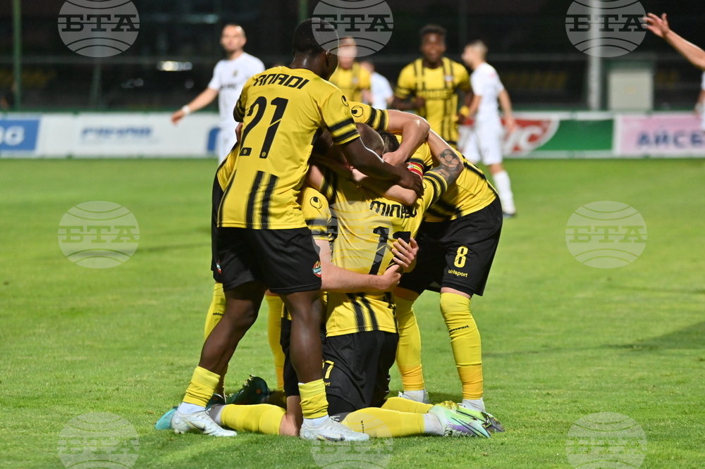 Пловдив - футбол - Ботев Пловдив - Славия