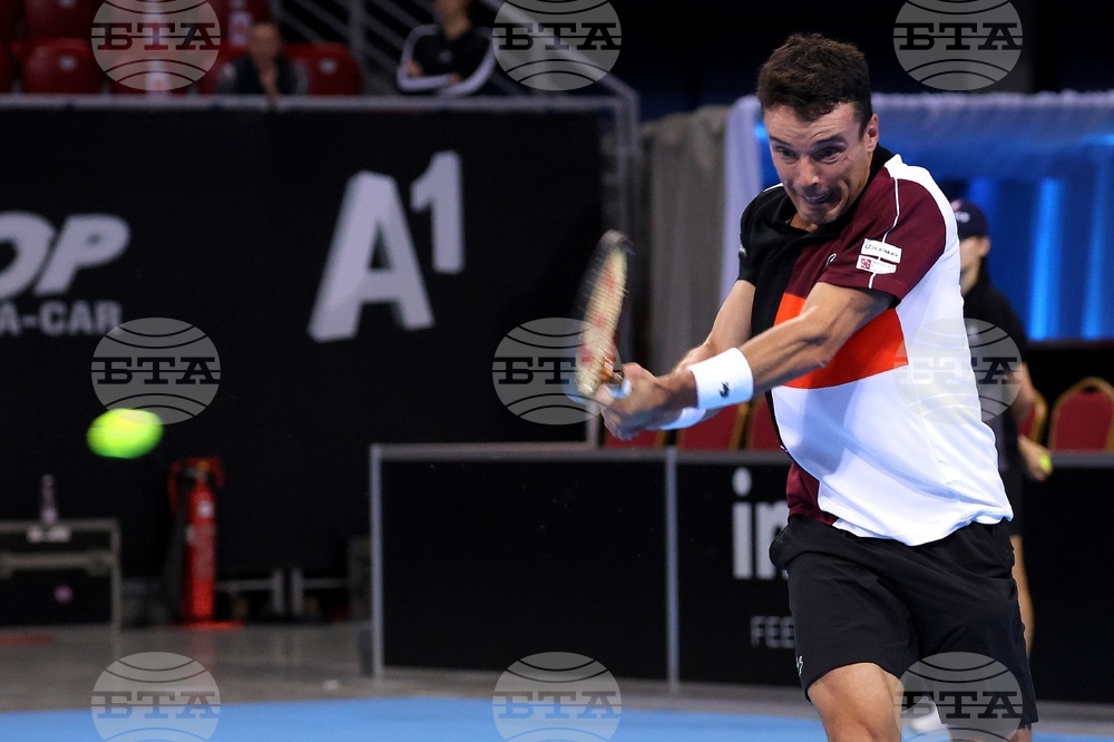 Тенис - Sofia Open 2023 - Миомир Кецманович - Роберто Баутиста Агут