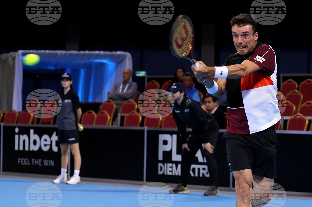 Тенис - Sofia Open 2023 - Миомир Кецманович - Роберто Баутиста Агут