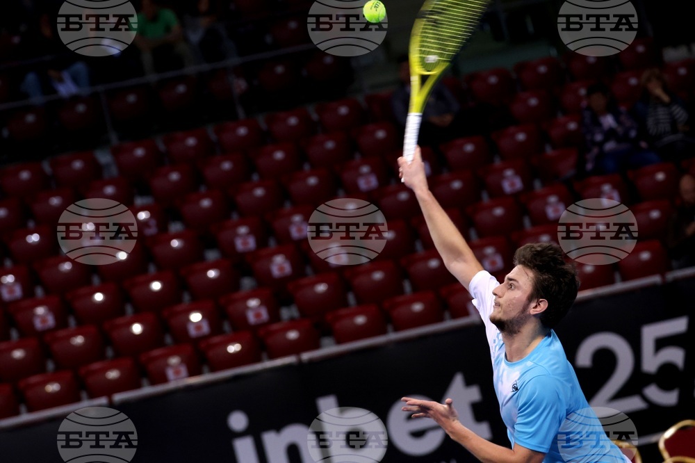 Тенис - Sofia Open 2023 - Миомир Кецманович - Роберто Баутиста Агут