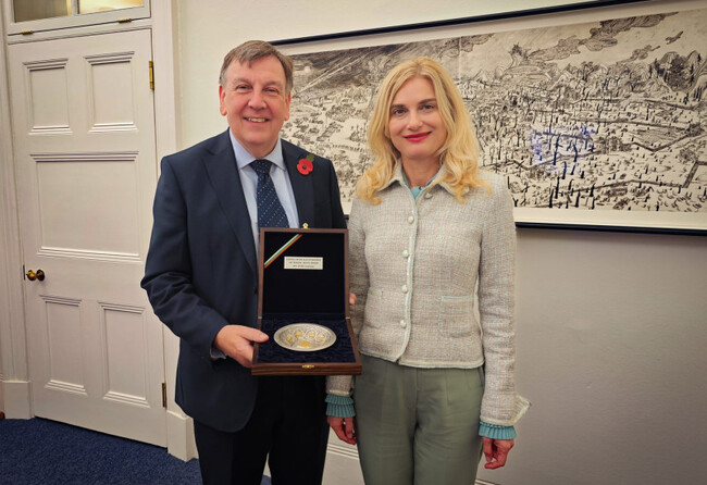 Зарица Динкова: България и Великобритания започват подготовката на споразумение в сферата на туризма