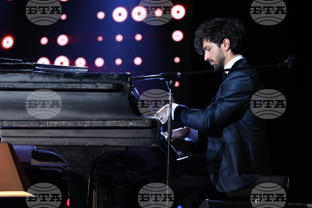 НДК - концерт "Безнадежден случай"