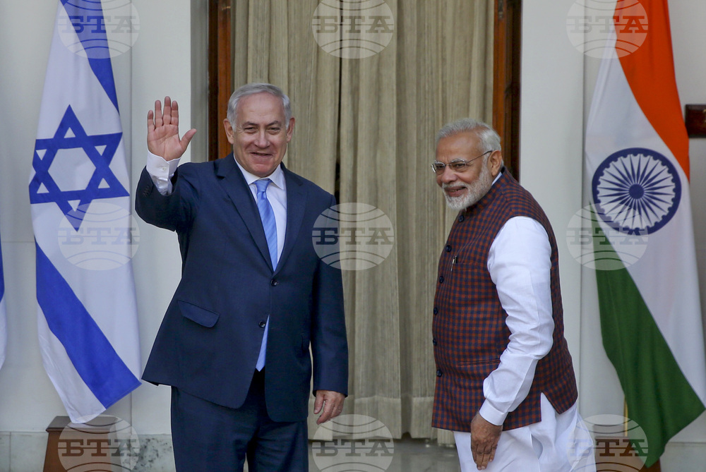 Чакам с нетърпение срещата с Нетаняху, чест е да съм първият индийски премиер с реч пред Кнесета, каза Моди преди заминаването за Израел