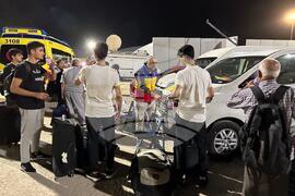 Петдесет и един румънски граждани и членове на техните семейства ще бъдат евакуирани днес от ивицата Газа