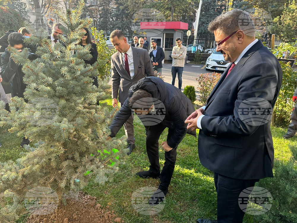 Турция - Национален ден за засаждане на дърво - Кирил Вълчев - Сердар Карагьоз