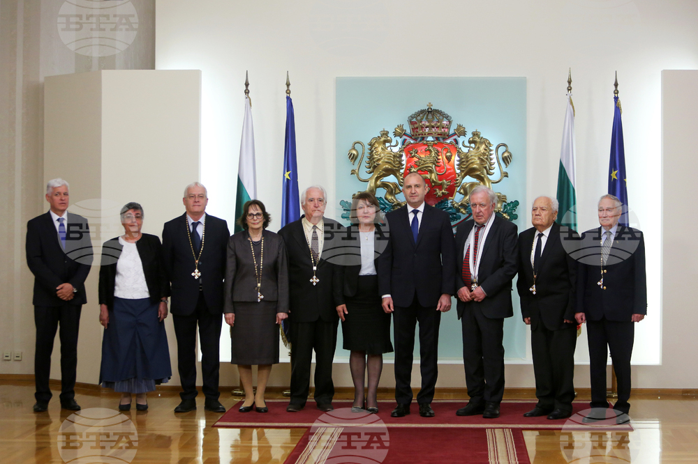 Румен Радев - държавни отличия - български учени