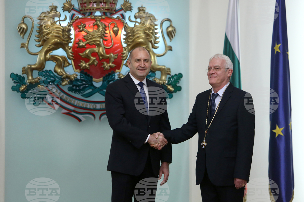 Румен Радев - държавни отличия - български учени