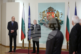 Румен Радев - държавни отличия - български учени