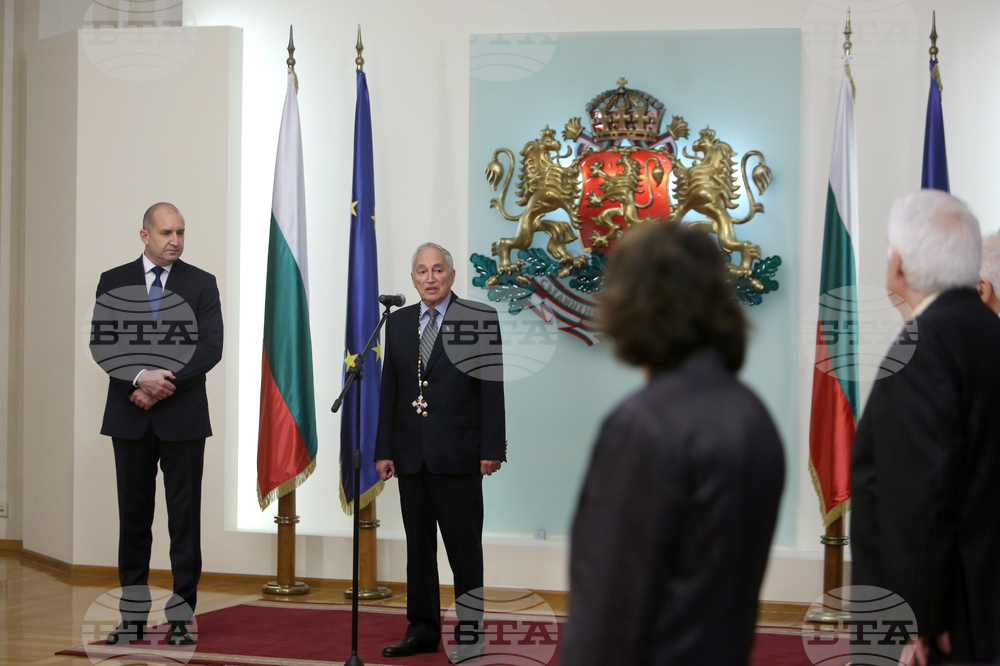 Румен Радев - държавни отличия - български учени