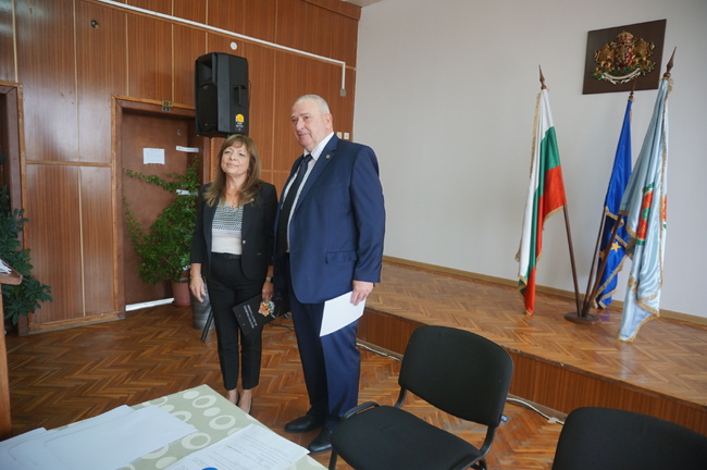 Областна администрация Хасково: Първи заседания