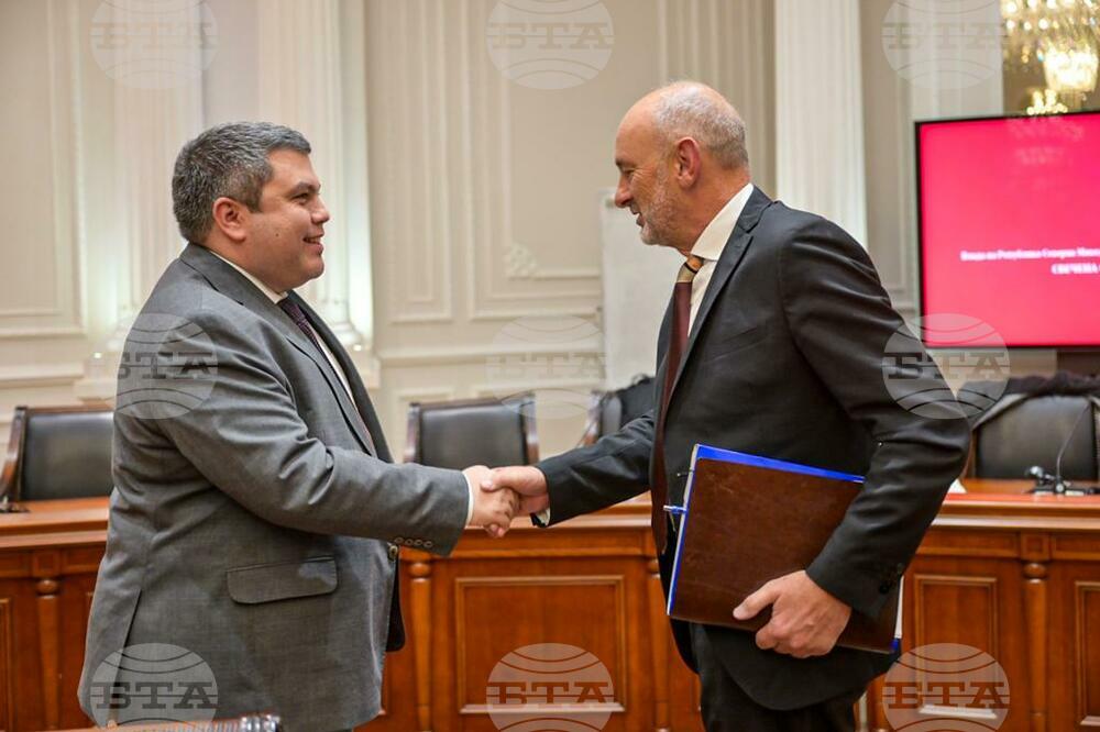 EU Ambassador David Geer Says EC Report on North Macedonia Honest and Fair
