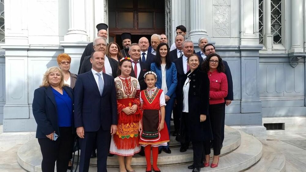 Мария Габриел в Истанбул: Българската желязна църква „Св. Стефан“ е символ на родолюбие, обединение и по-добро бъдеще