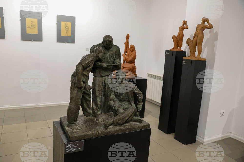 Изложба „Образи на времето“ - скулптура