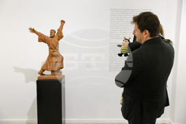 Изложба „Образи на времето“ - скулптура