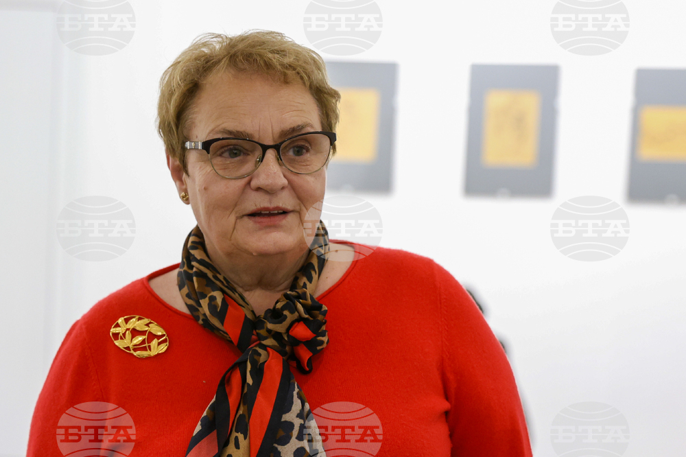 Васка Емануилова винаги е била готова да учи и да обогатява своето творчество, каза пред БТА Аделина Филева