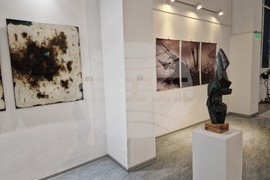 Сандански - „Срещи от десети вид“ изложба