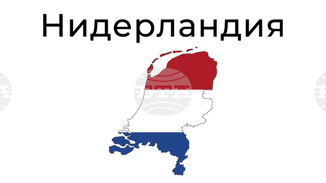 Облечена във военна униформа, нидерландската кралица участва във военни учения