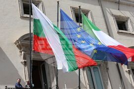 Италия - премиер - посещение