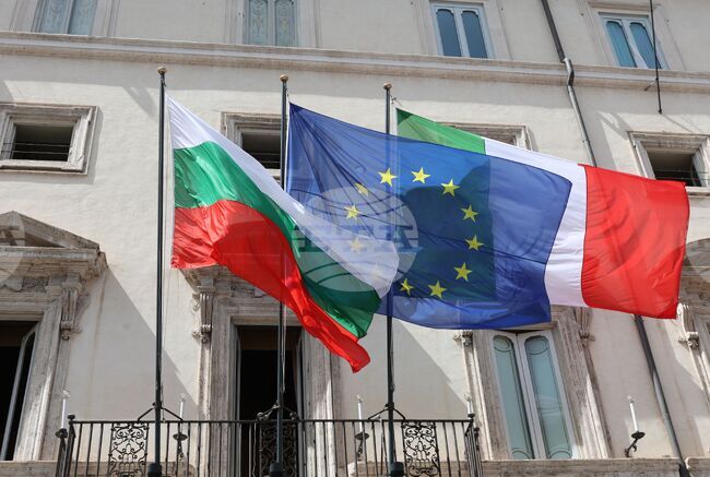 Кабинетът прие решение за откриване на почетно консулство в Италия със седалище в Триест