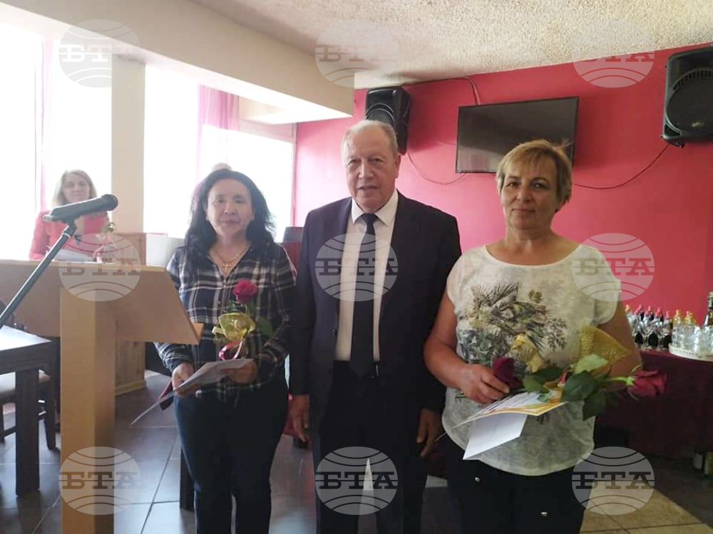 Община Болярово връчи наградите си по повод 24 май в навечерието на празника