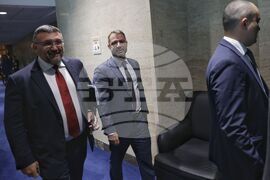 Парламент - кулоари