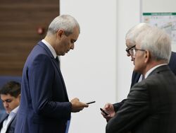 Парламент - заседание