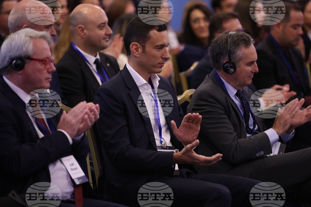 Обществено-политически форум Антикорупция, демократична устойчивост и икономическа сигурност