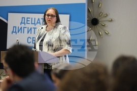 Деца - дигитален свят - безопасност - конференция - Теодора Иванова