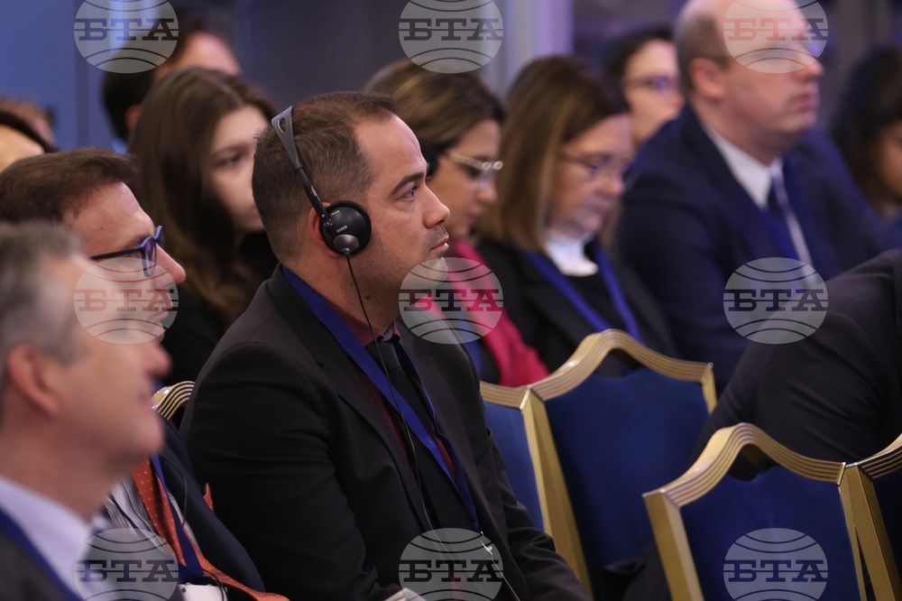 Обществено-политически форум Антикорупция, демократична устойчивост и икономическа сигурност