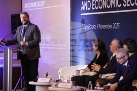 Обществено-политически форум Антикорупция, демократична устойчивост и икономическа сигурност