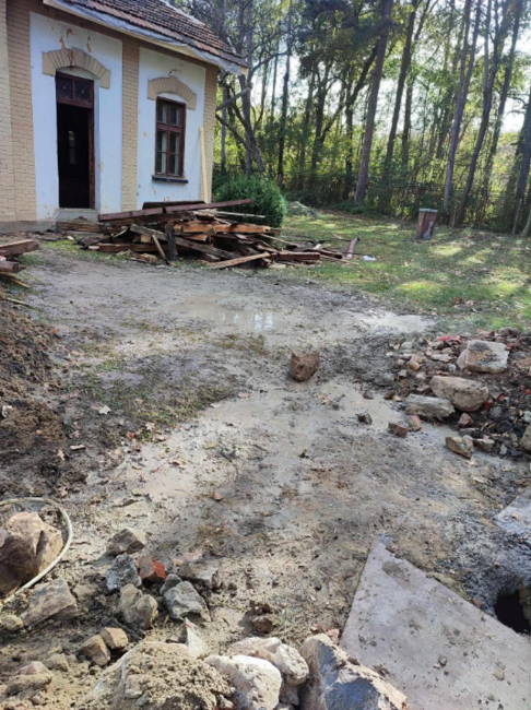 В отворено писмо от катедрата "Астрономия" на СУ твърдят, че "има пълна разруха в Астрономическата обсерватория" заради ремонтни дейности
