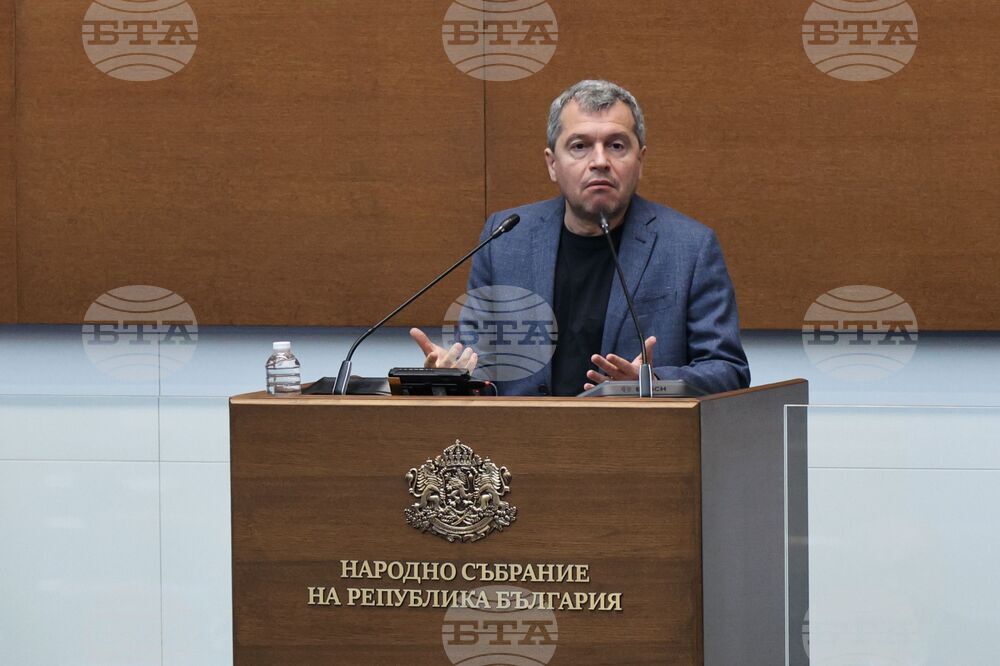 Парламент - заседание - Тошко Йорданов