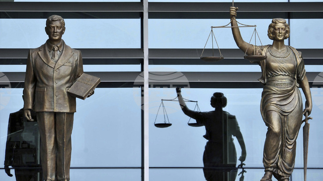 Турски съд отложи за януари дело, свързано с изборни измами по време на конгрес на опозиционната Народнорепубликанска партия 