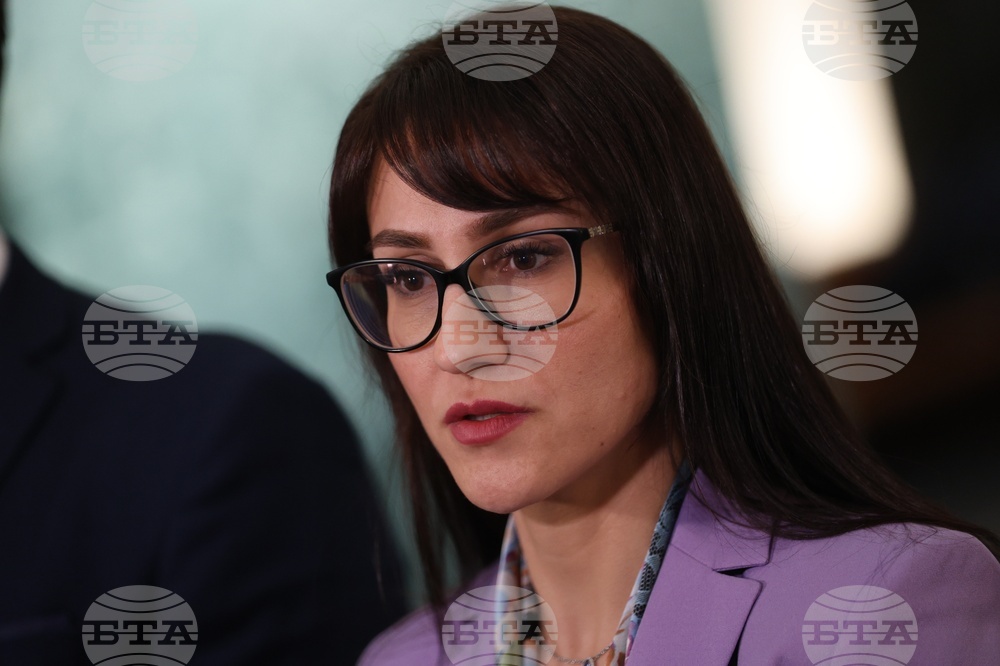 Съдебна палата - брифинг - Десислава Петрова