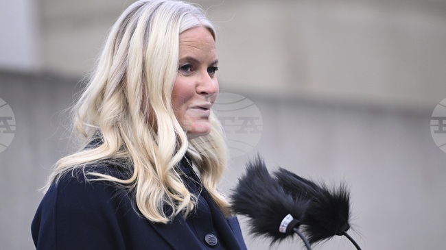 Норвежката престолонаследничка принцеса Мете-Марит се нуждае от трансплантация на белите дробове, съобщи дворецът