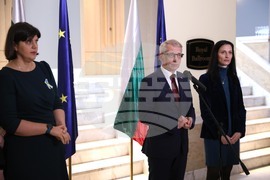 Лаура Кьовеши - Николай Денков - Мария Габриел