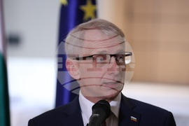 Николай Денков