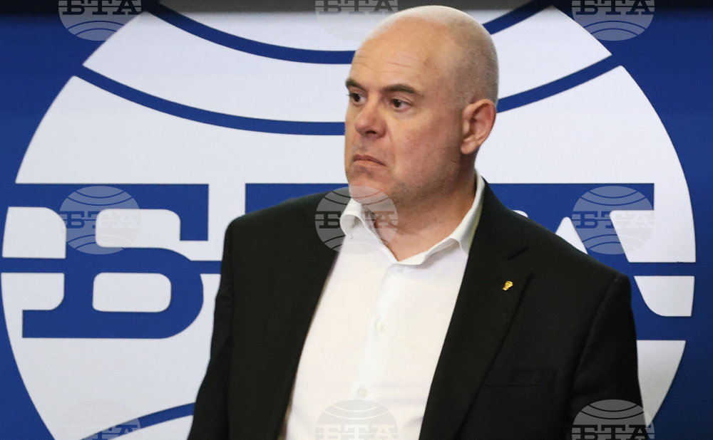 Национален пресклуб на БТА-София - Иван Гешев - граждански организации - политически проект