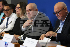 Национален пресклуб на БТА-София - Иван Гешев - граждански организации - политически проект