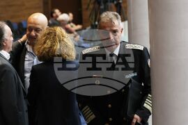 Парламент - заседание