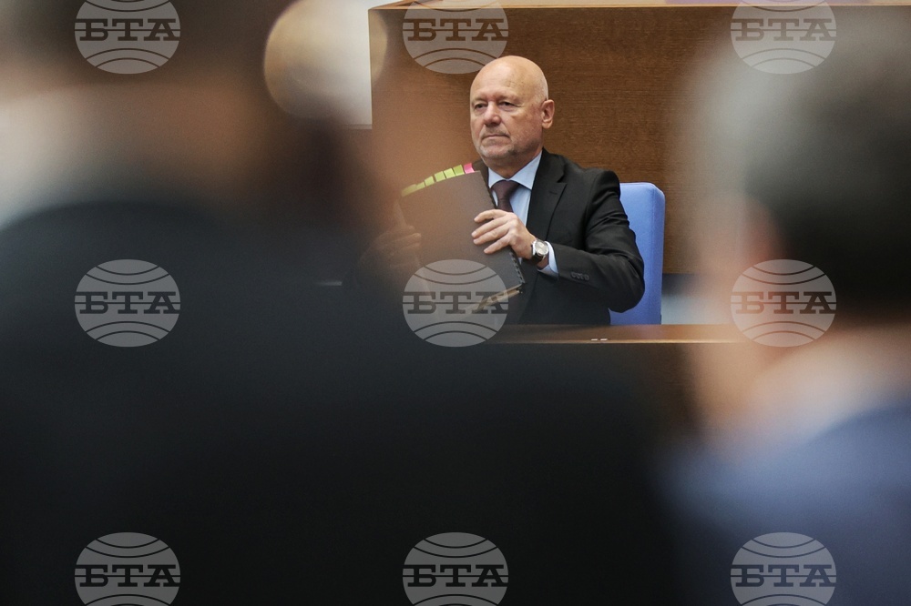 Парламент - заседание