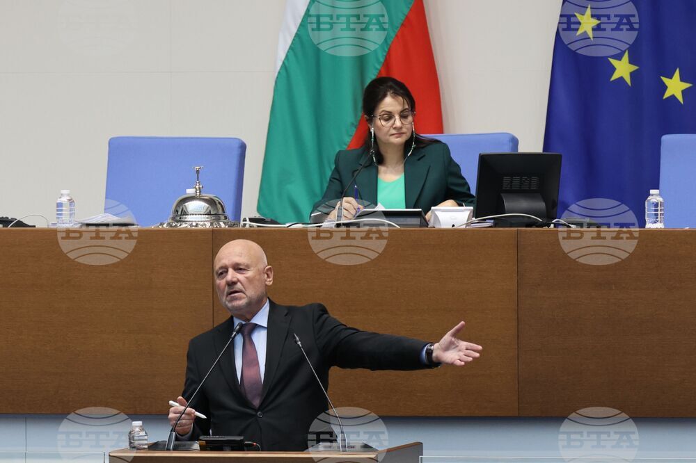 Парламент - заседание - Тодор Тагарев