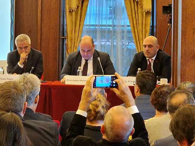 Доц. Атанас Георгиев, декан на Стопанския факултет на СУ: Предстои сериозен разговор за "зелените" политики и амбициозните цели след изборите за ЕП