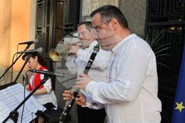 Италия - празник -  прием